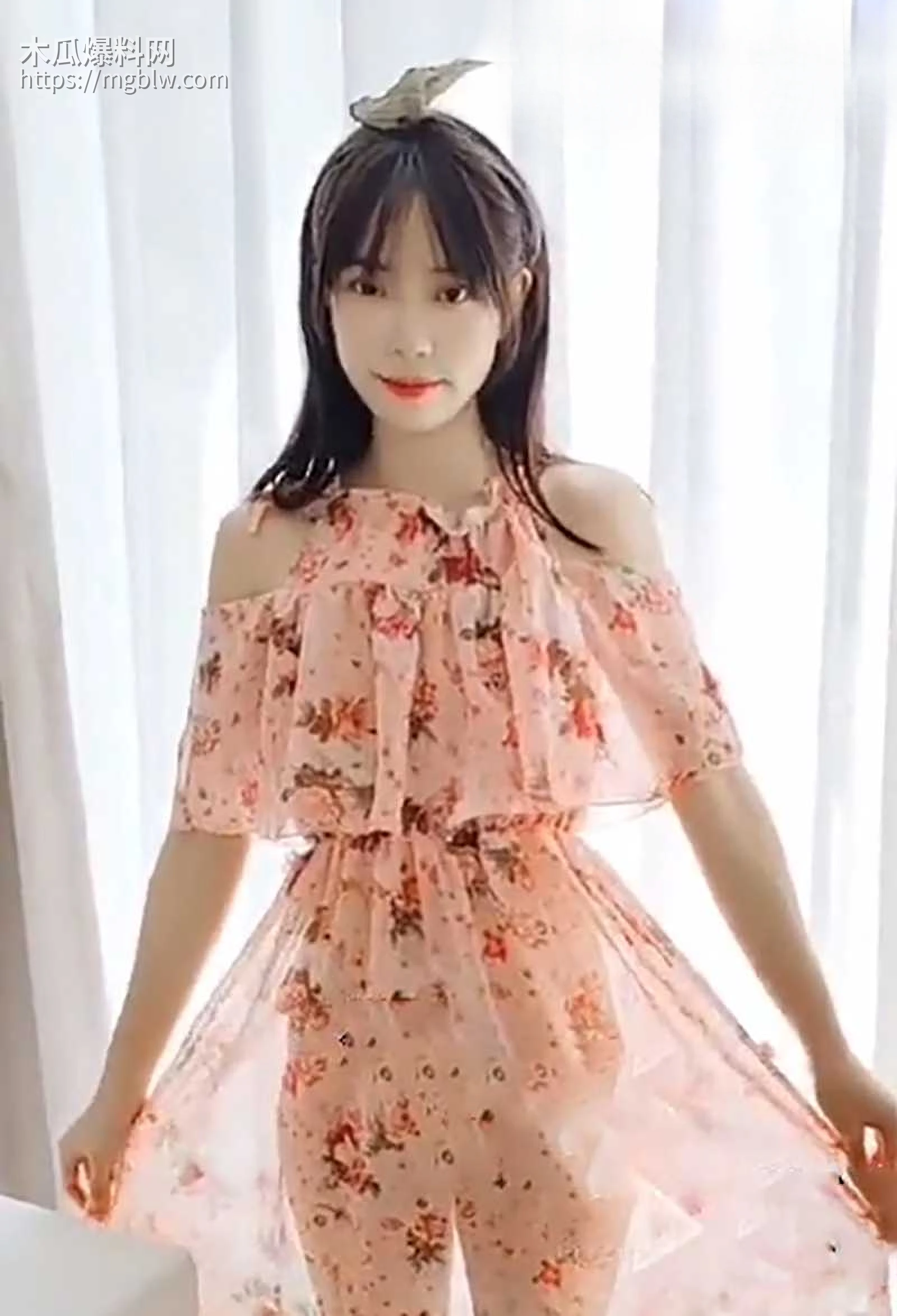 淘宝营销鬼才露小出大尺度合集流出 1 拷贝