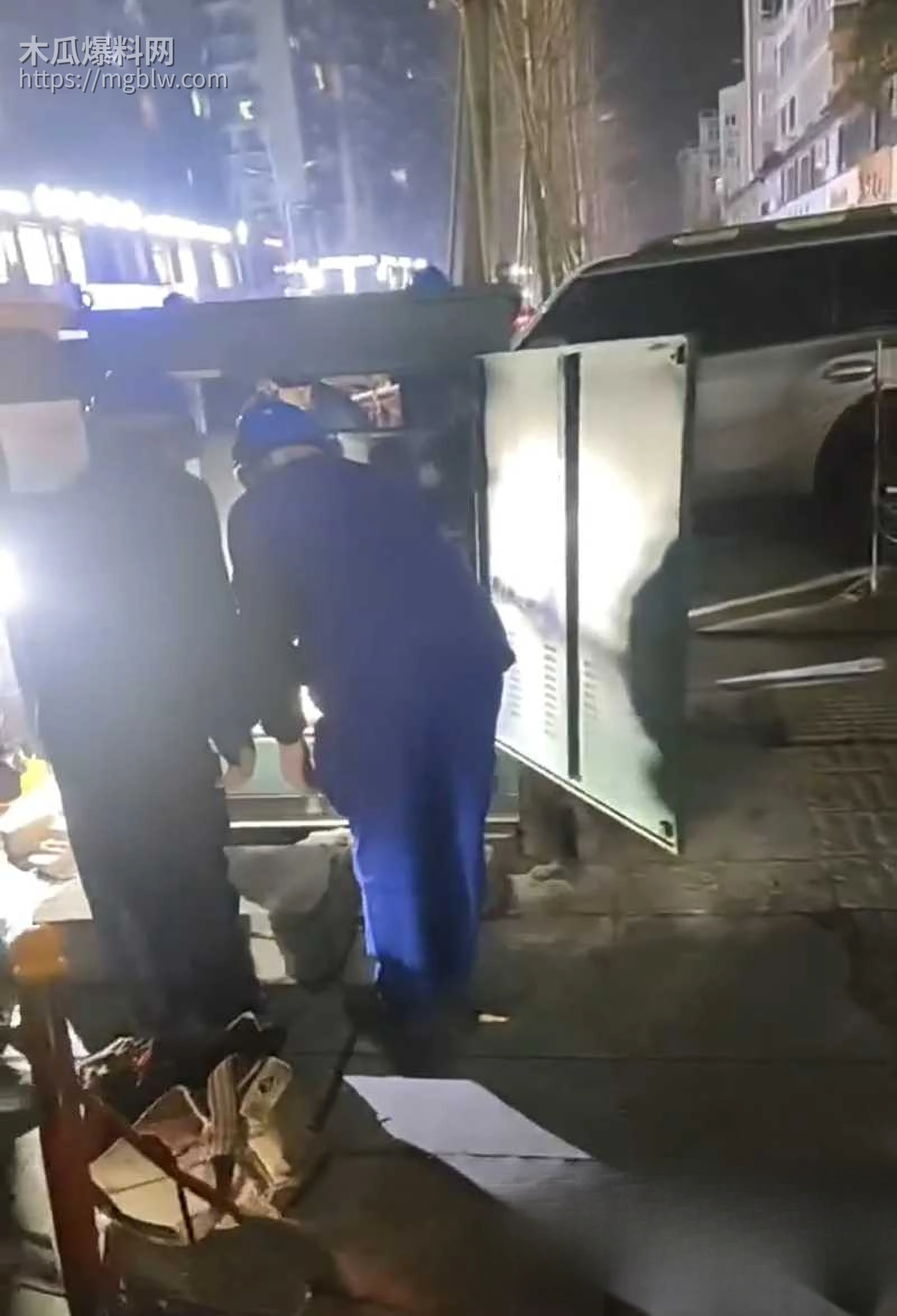 乐山酒驾车祸视频流出 8 拷贝