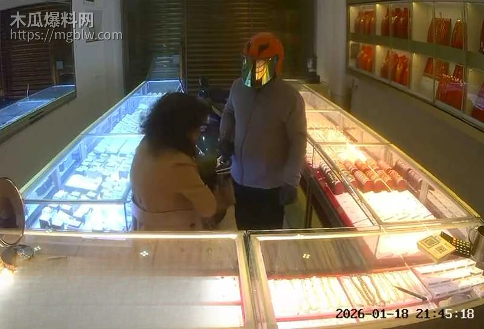 福建平潭依强金被抢劫监控视频流出 5 拷贝