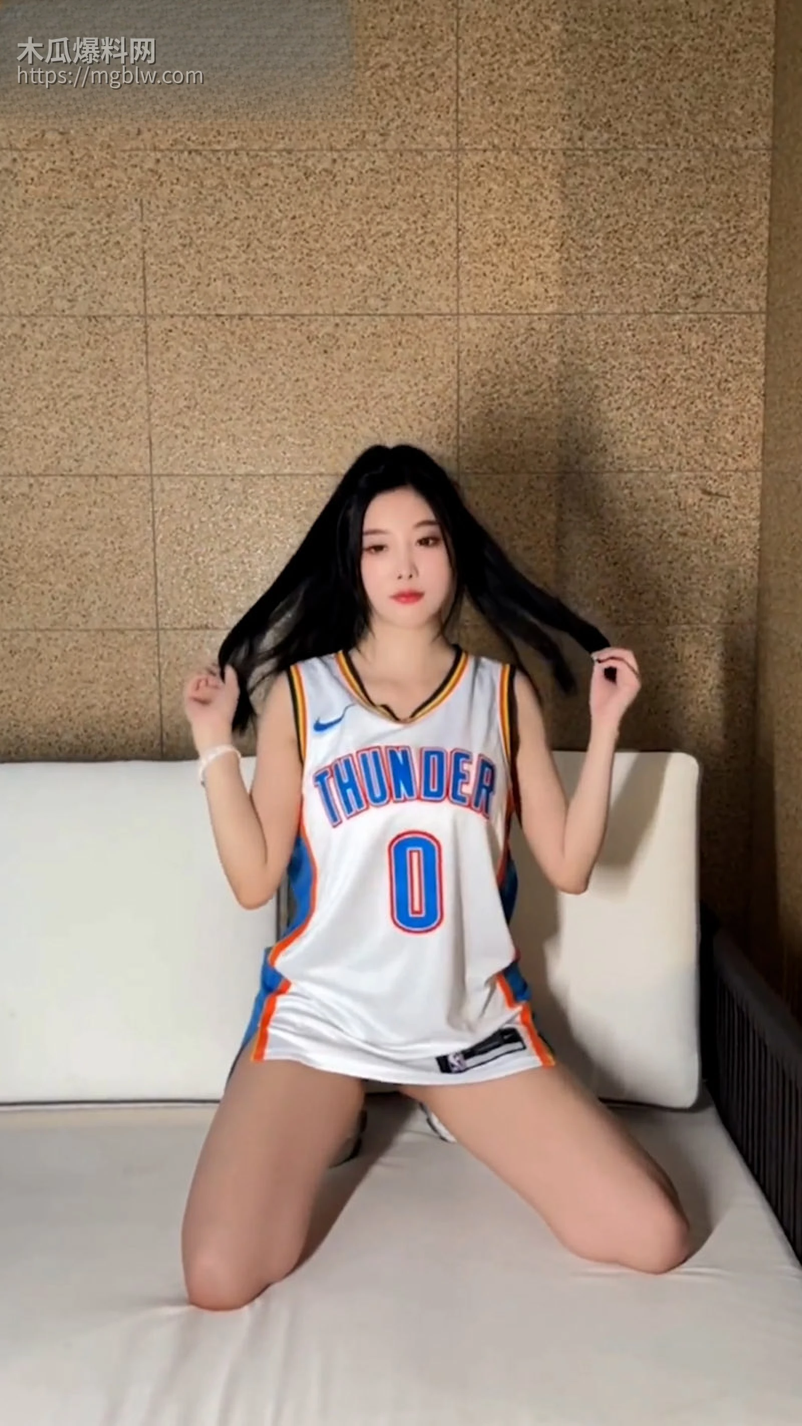 性感嫩模杨晨晨最新写真2