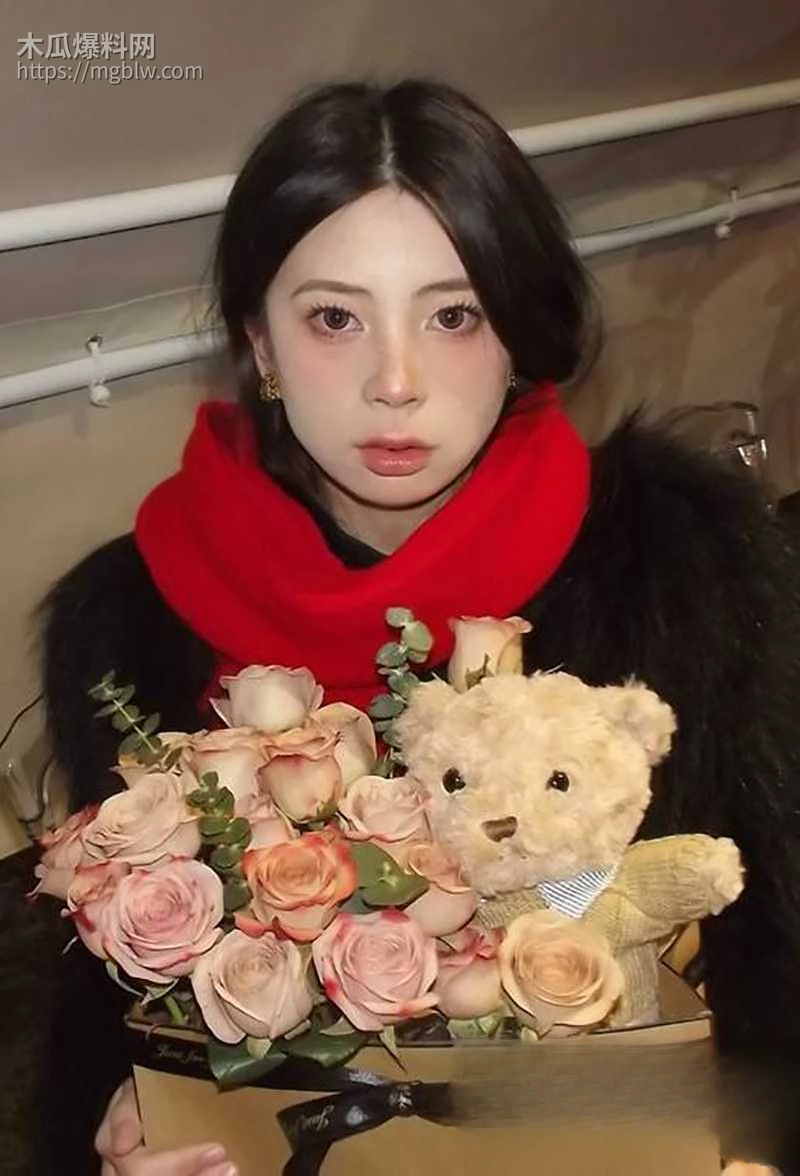 晋城职业技术学院超高颜值系花黎心怡被调教视频流出2拷贝