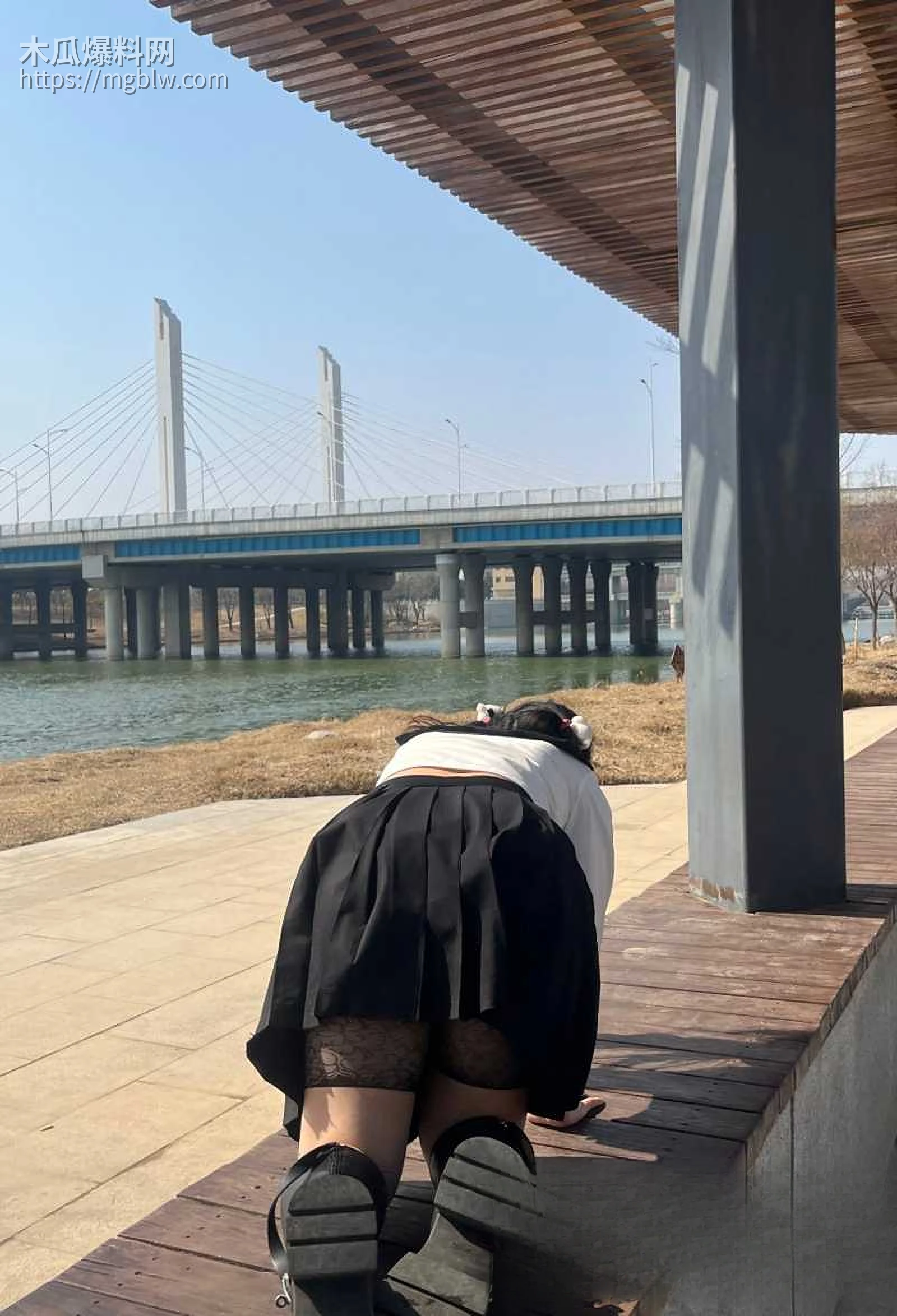 晋城职业技术学院超高颜值系花黎心怡被调教视频流出5拷贝