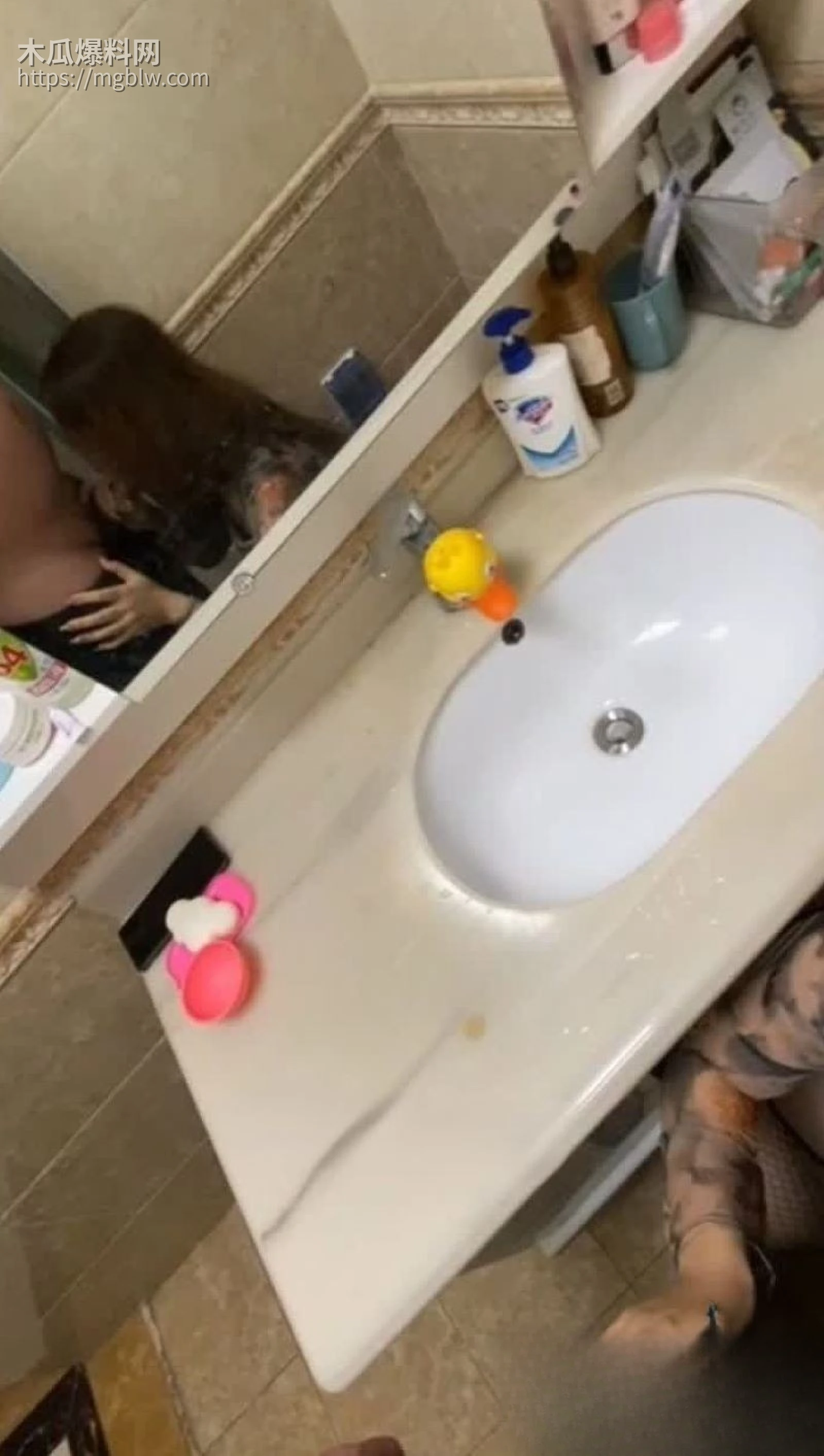 海角乱伦大神想双飞老婆姐姐新作 1