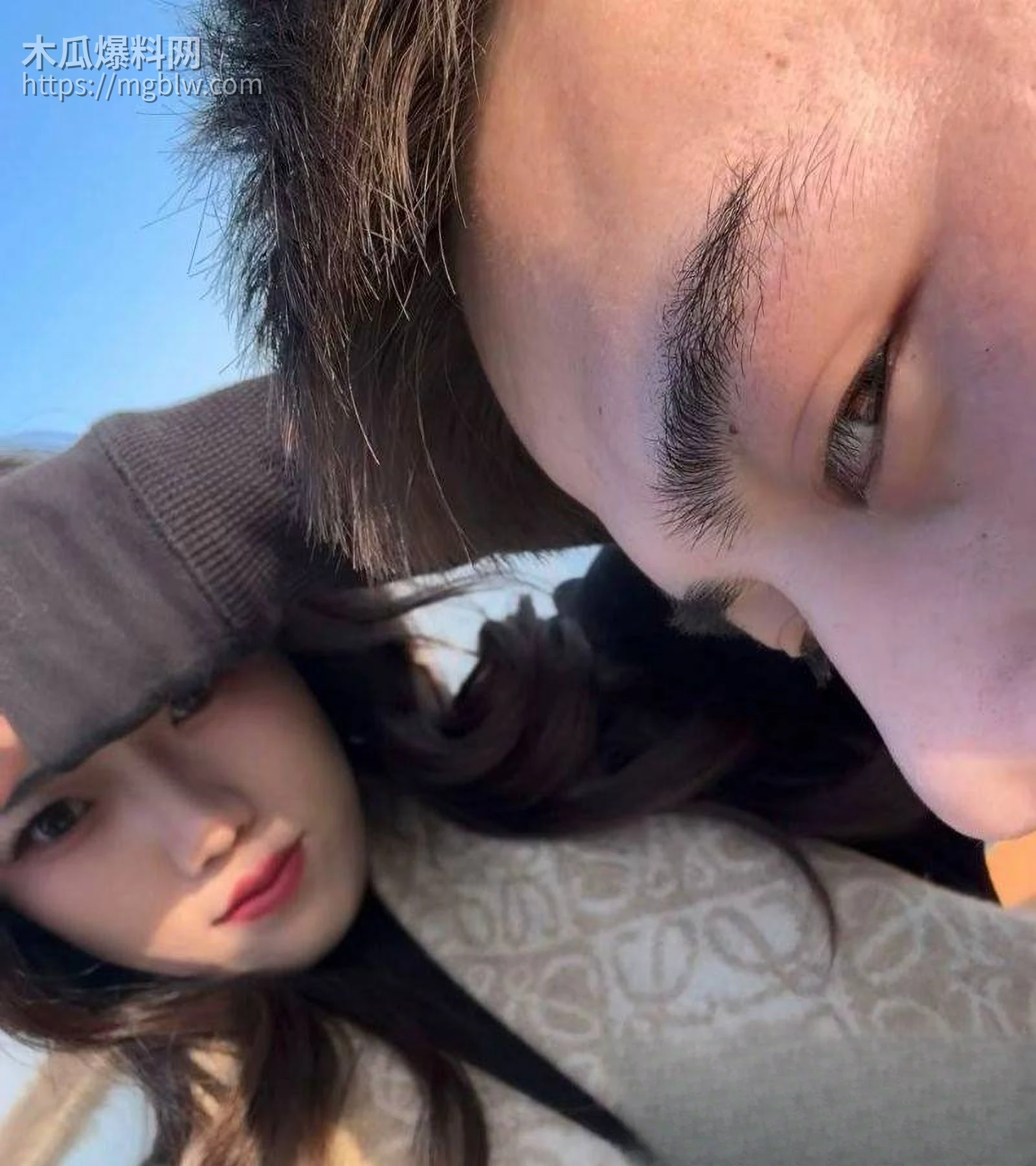 山东菏泽单县张集村原配怒堵家门 4