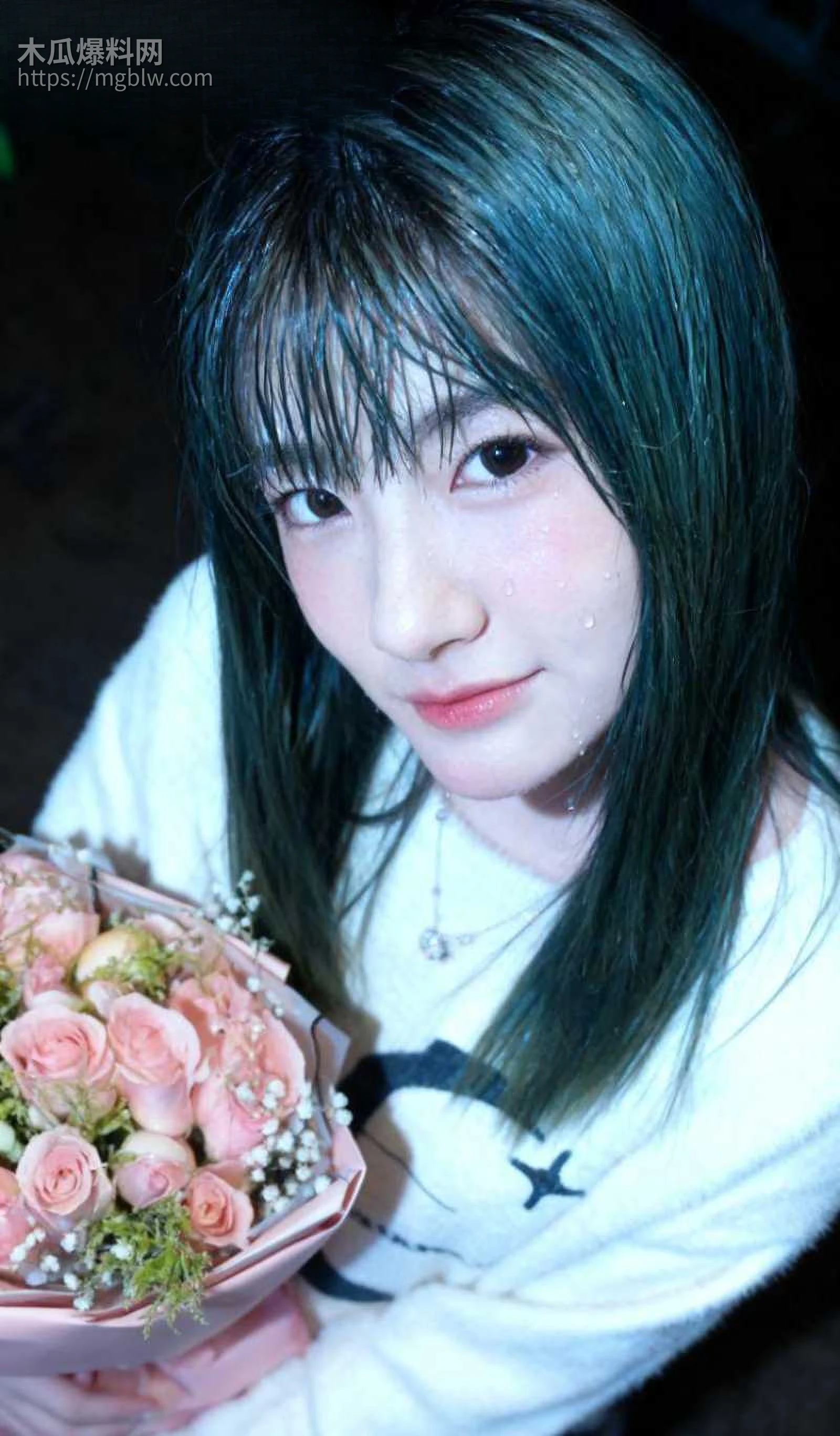 杭州绿帽淫妇 何悦 2