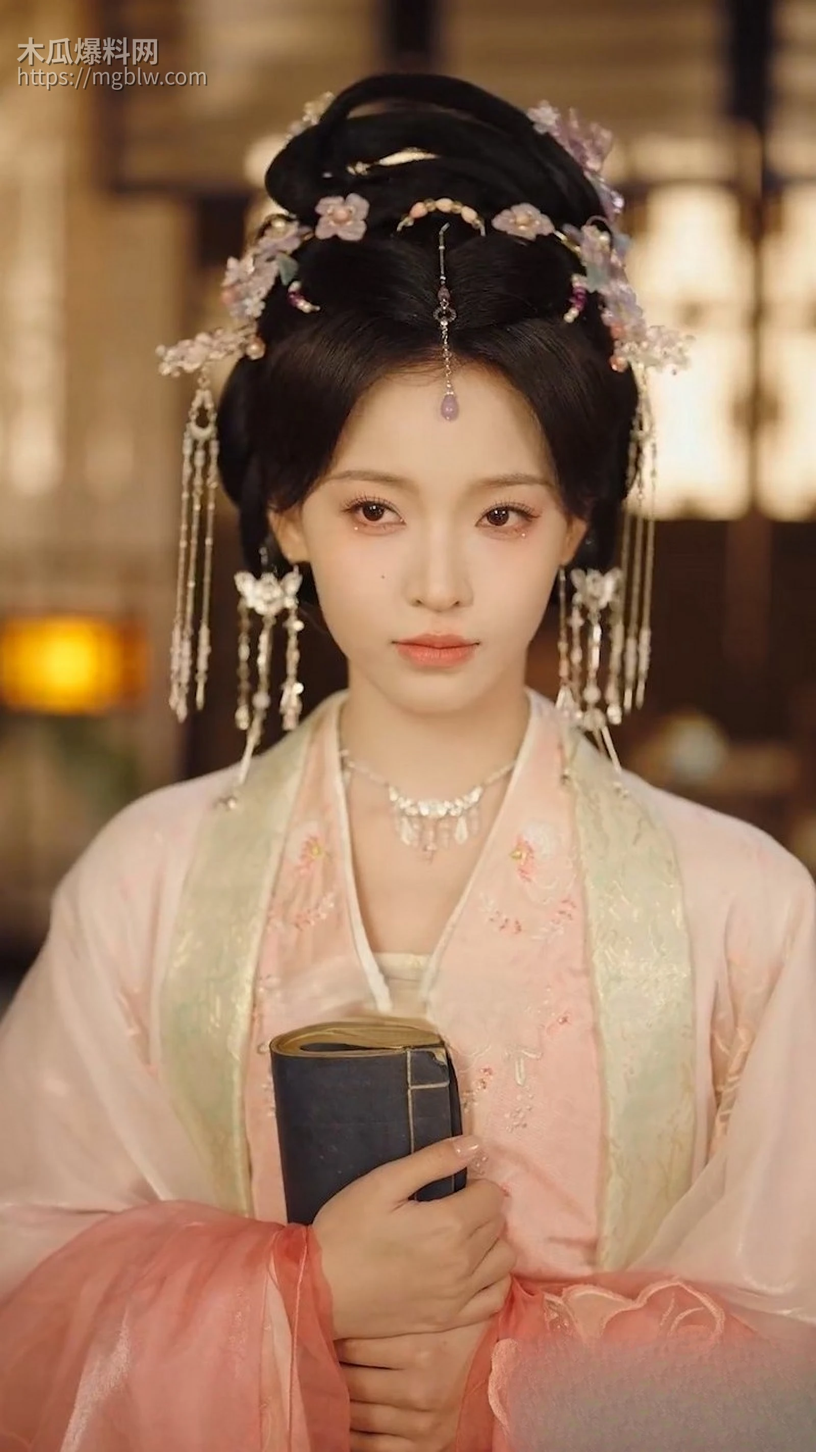 热播短剧欢宴新作 2