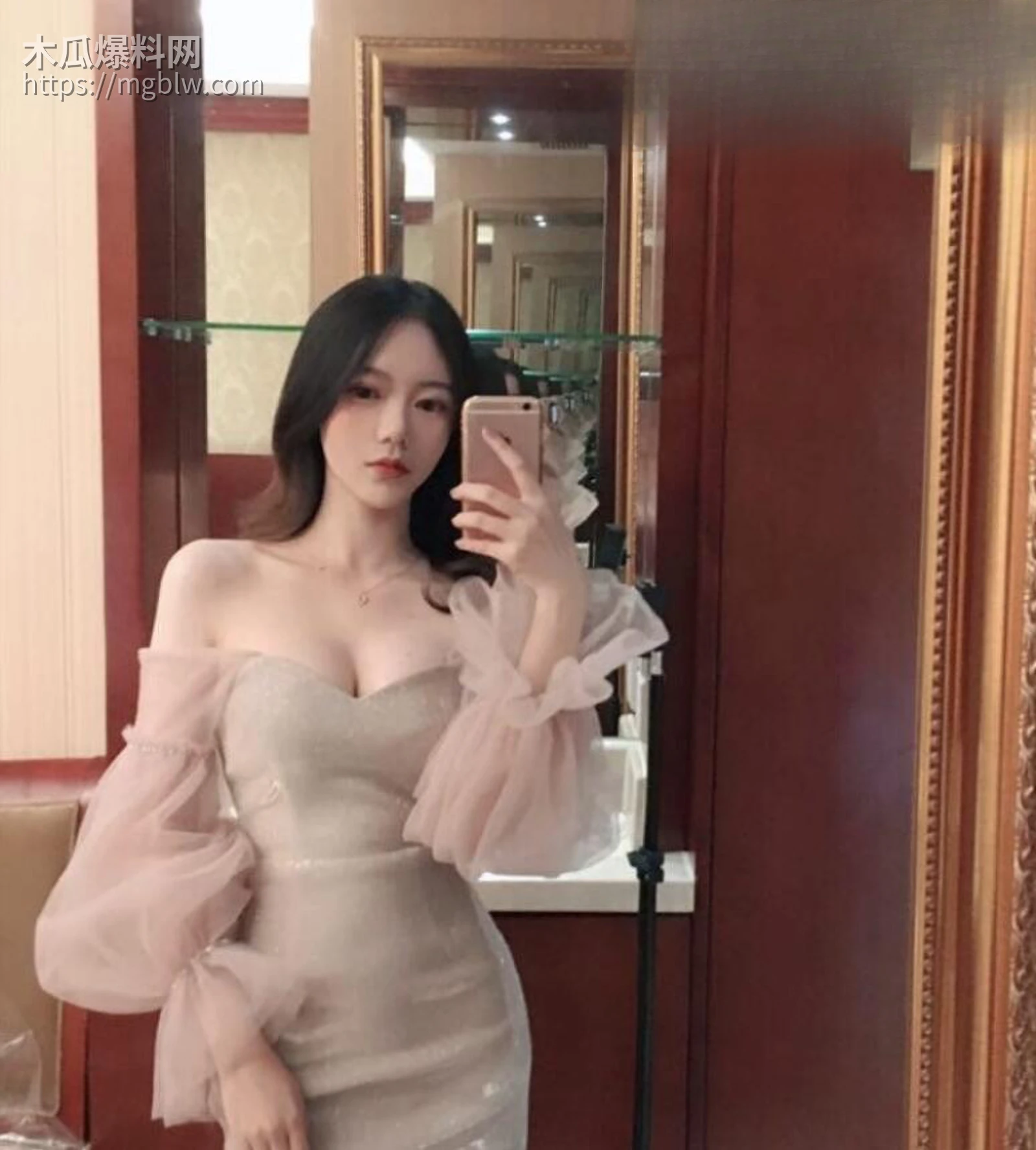 外网福利姬 魔法秋秋 2