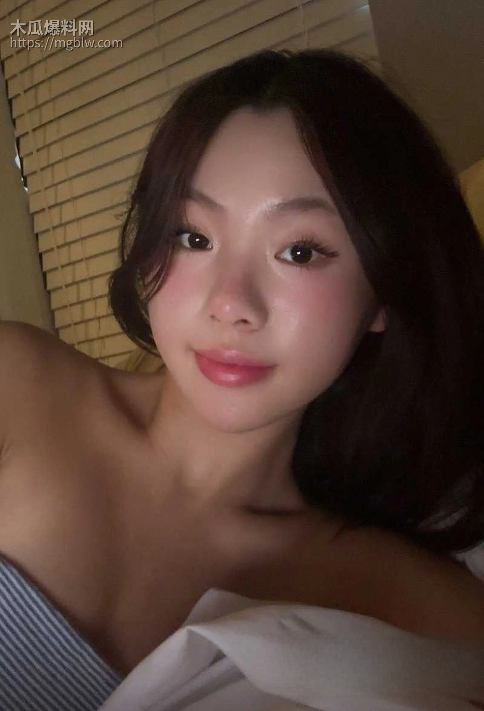 极品高颜值新加坡小网美自拍自慰视频曝光2拷贝