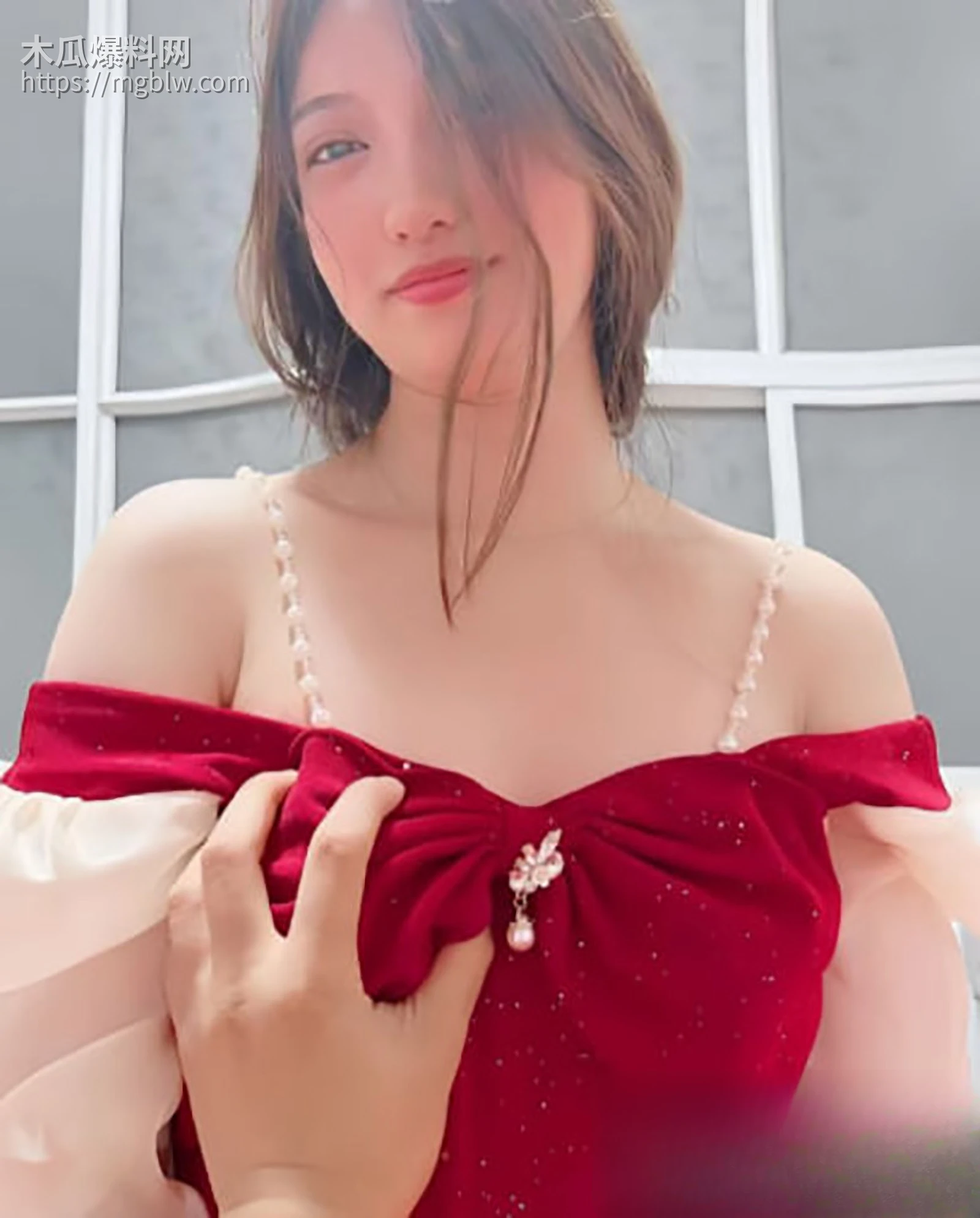 重庆新婚小夫妻 张玉兮 可爱漂亮反差婊 新婚洞房私拍泄露 口交女上位乘骑 后入狂操叫爸爸