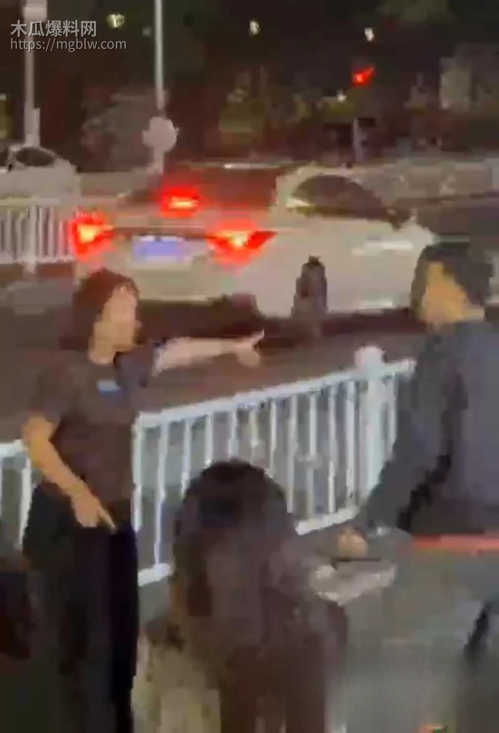 潮汕老公是同性恋被抓包视频流出 7 拷贝