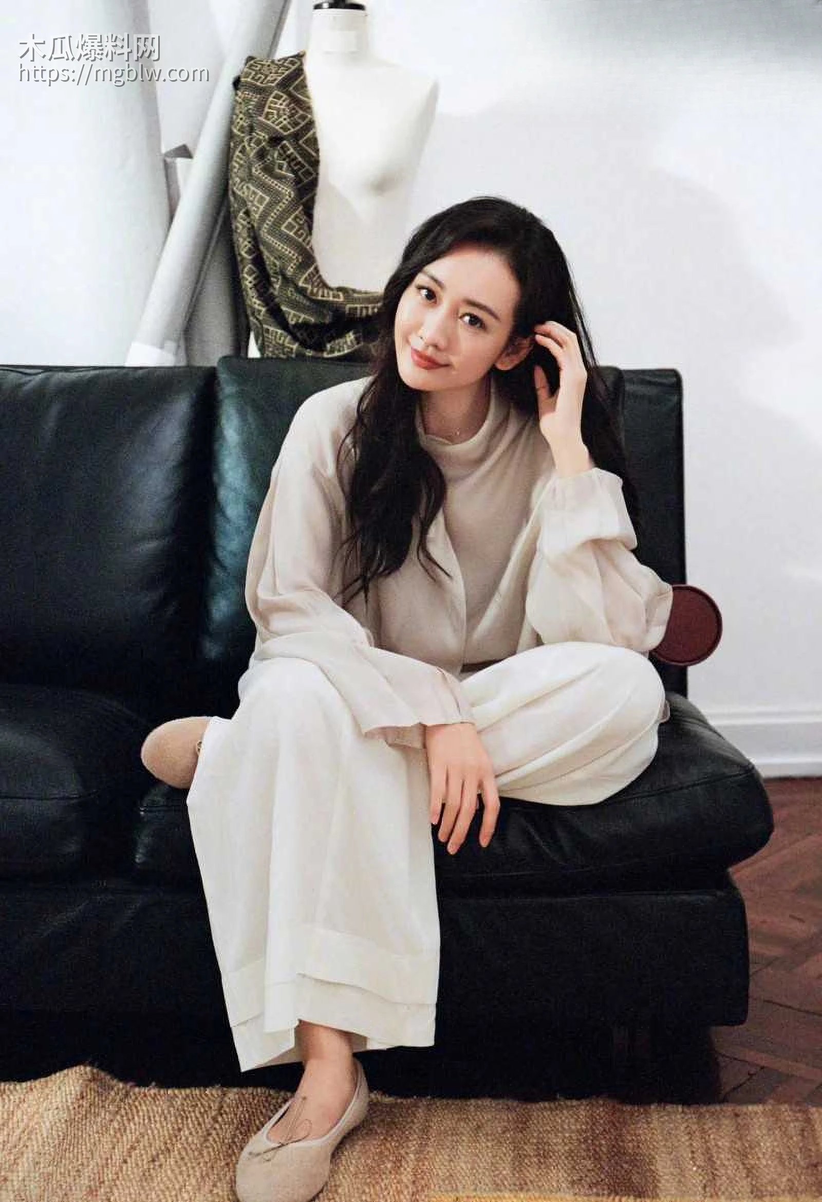 内娱女演员王欧与何九华绯闻事件07