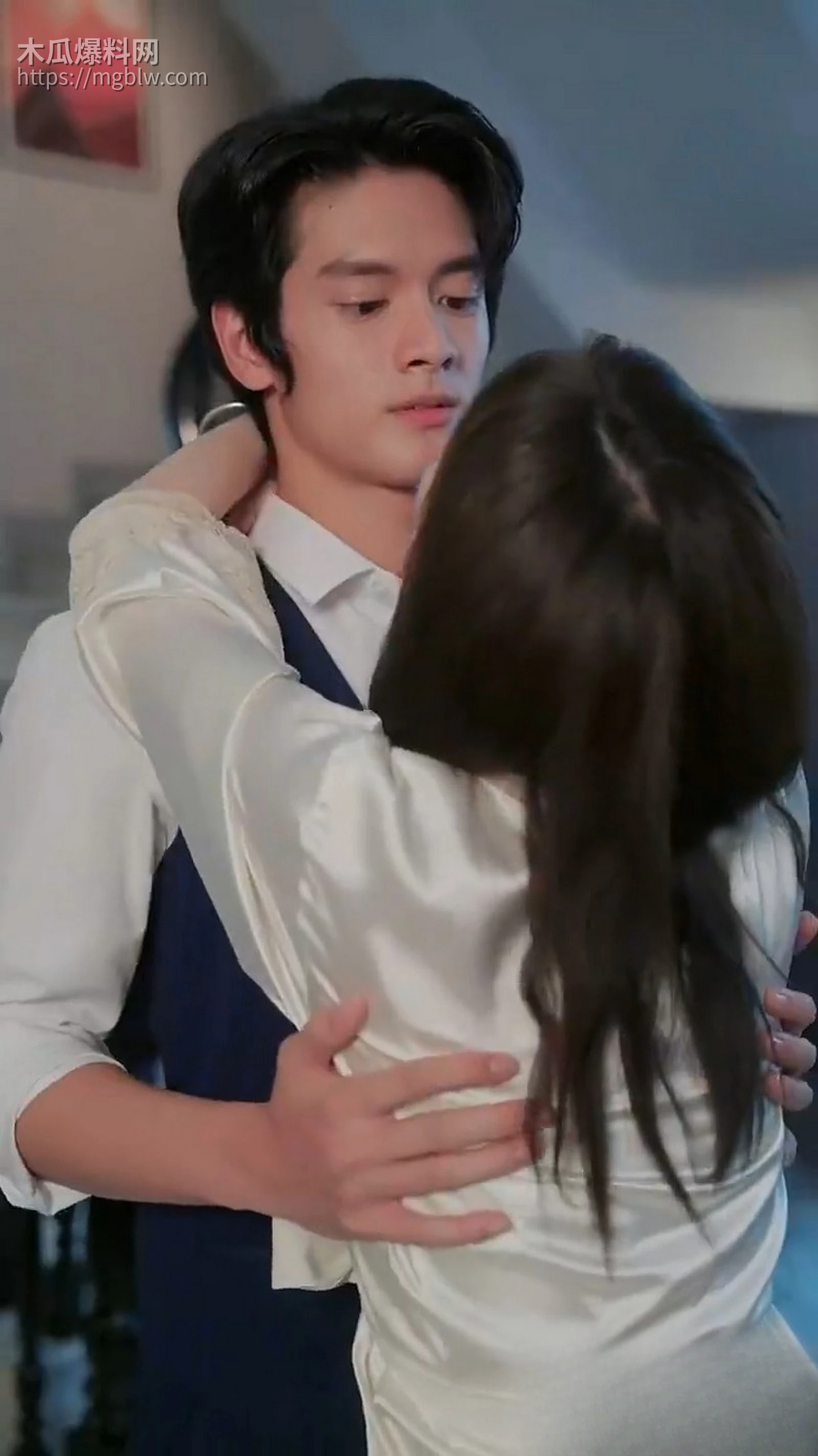 热播短剧黑鸢尾的诱惑全集 2