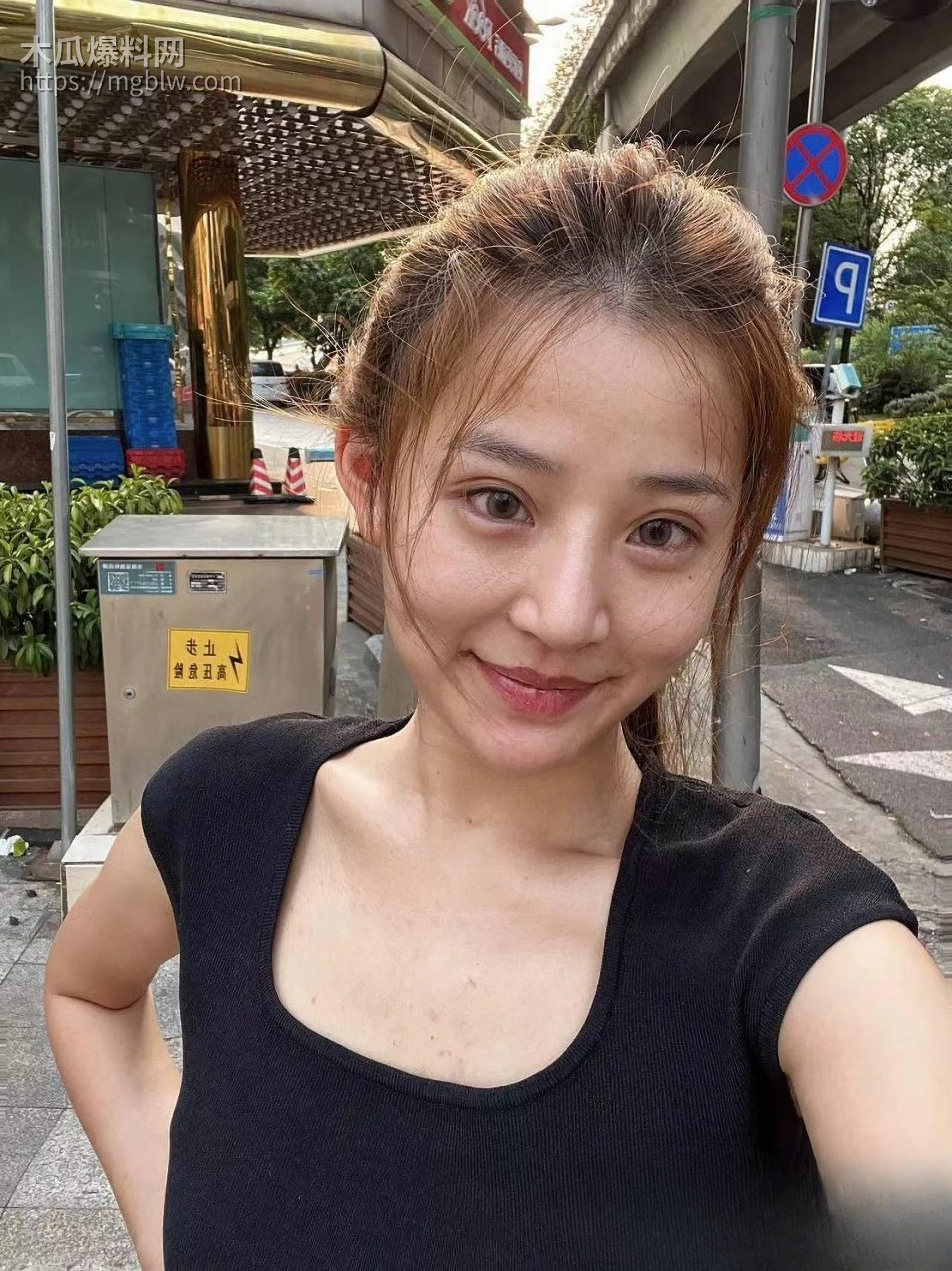 抖音网红 彝族辣妹 自慰做爱视频 10