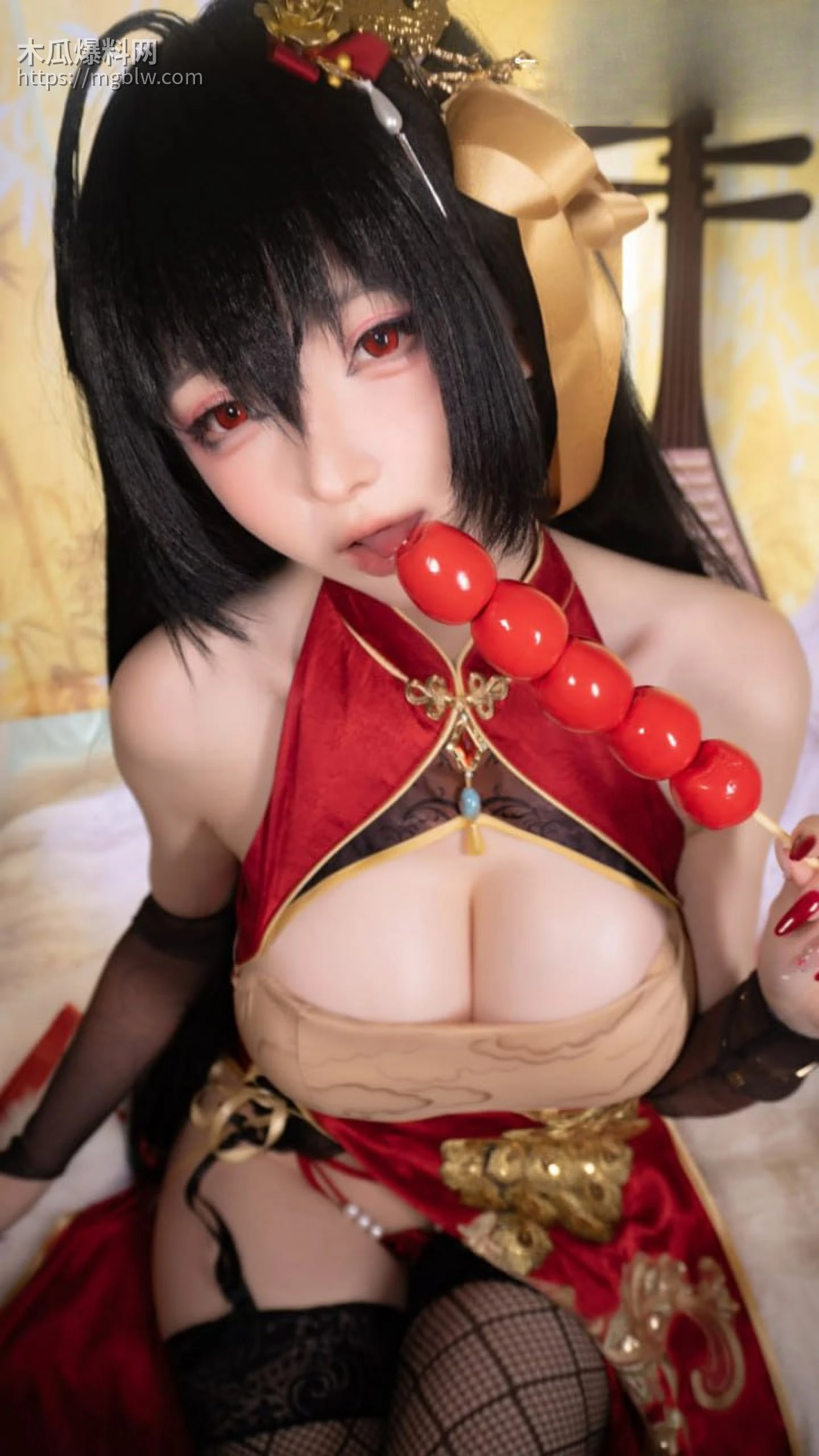 福利姬一小央泽写真花絮01