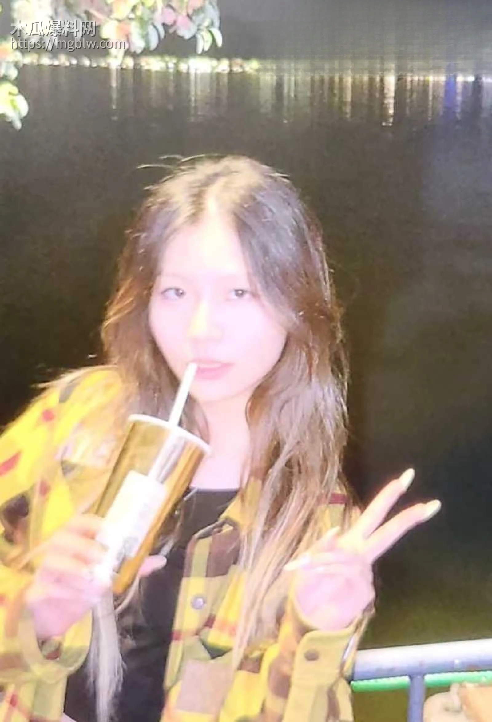 湖南大学生赵佳琪不雅视频曝光 2 拷贝