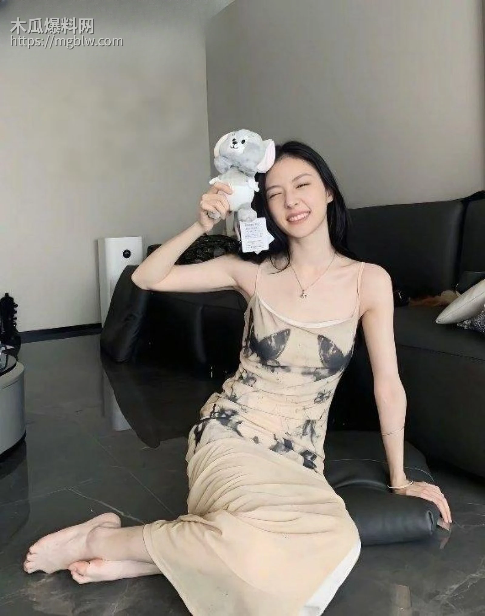 胡连馨15万陪睡瓜012