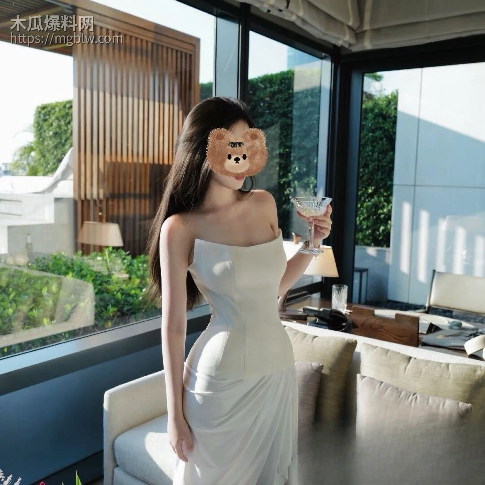 高颜值长腿御姐 小美miyoki 福利合集曝光 4watermarked