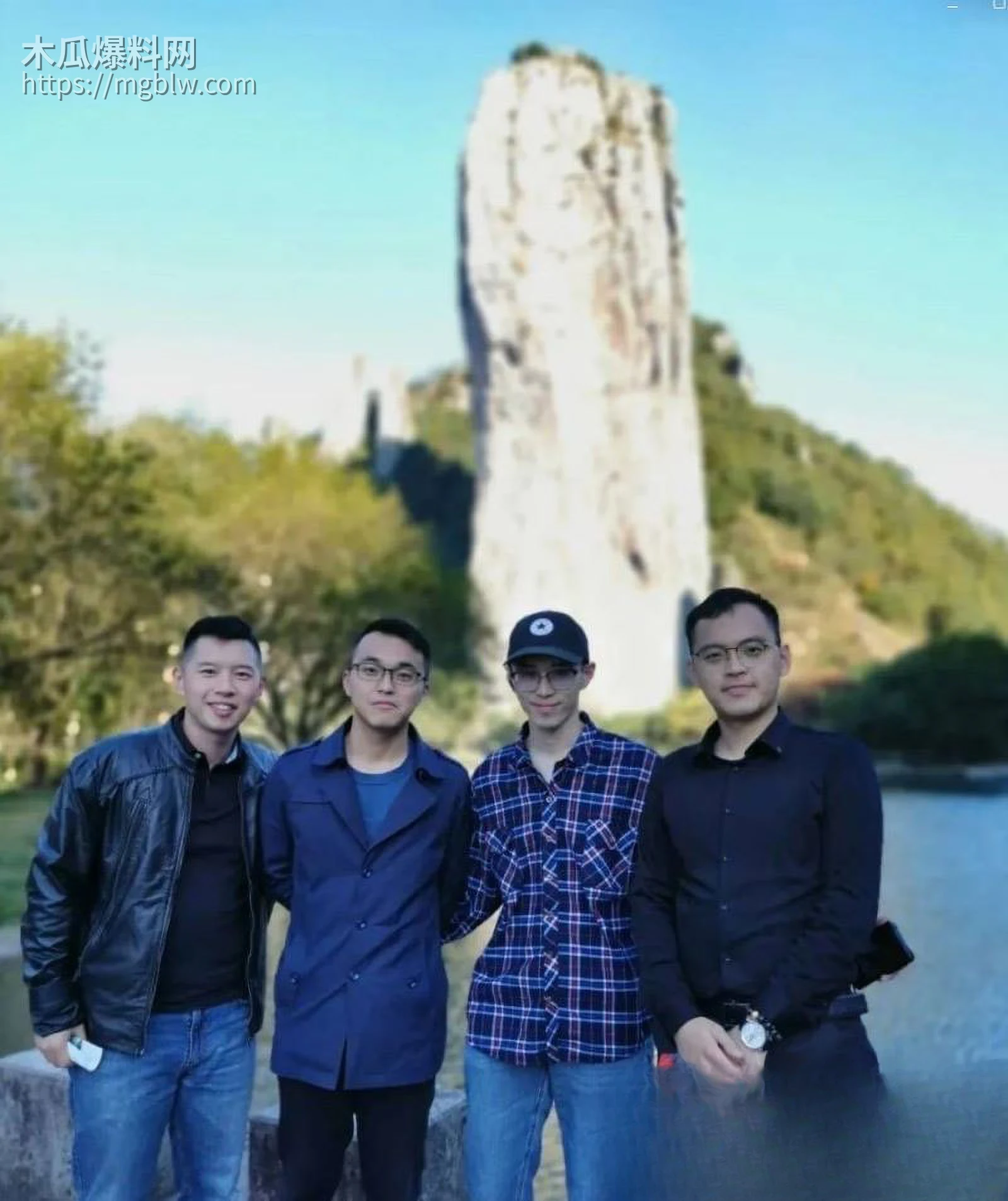 太子爷王律昂被女下属汤袅袅调教7年 7