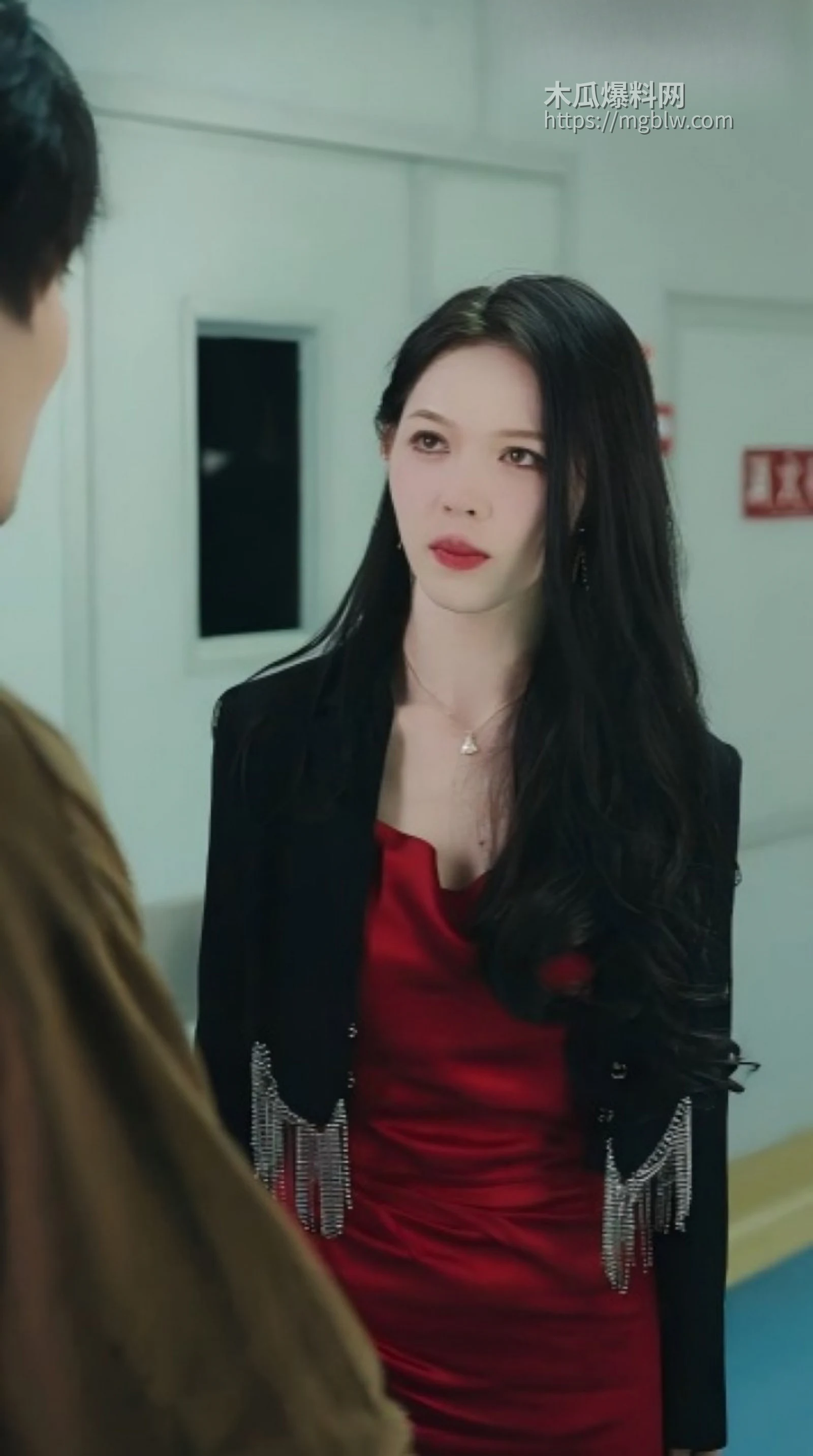 热播短剧《妻子喜欢练瑜伽》全集04