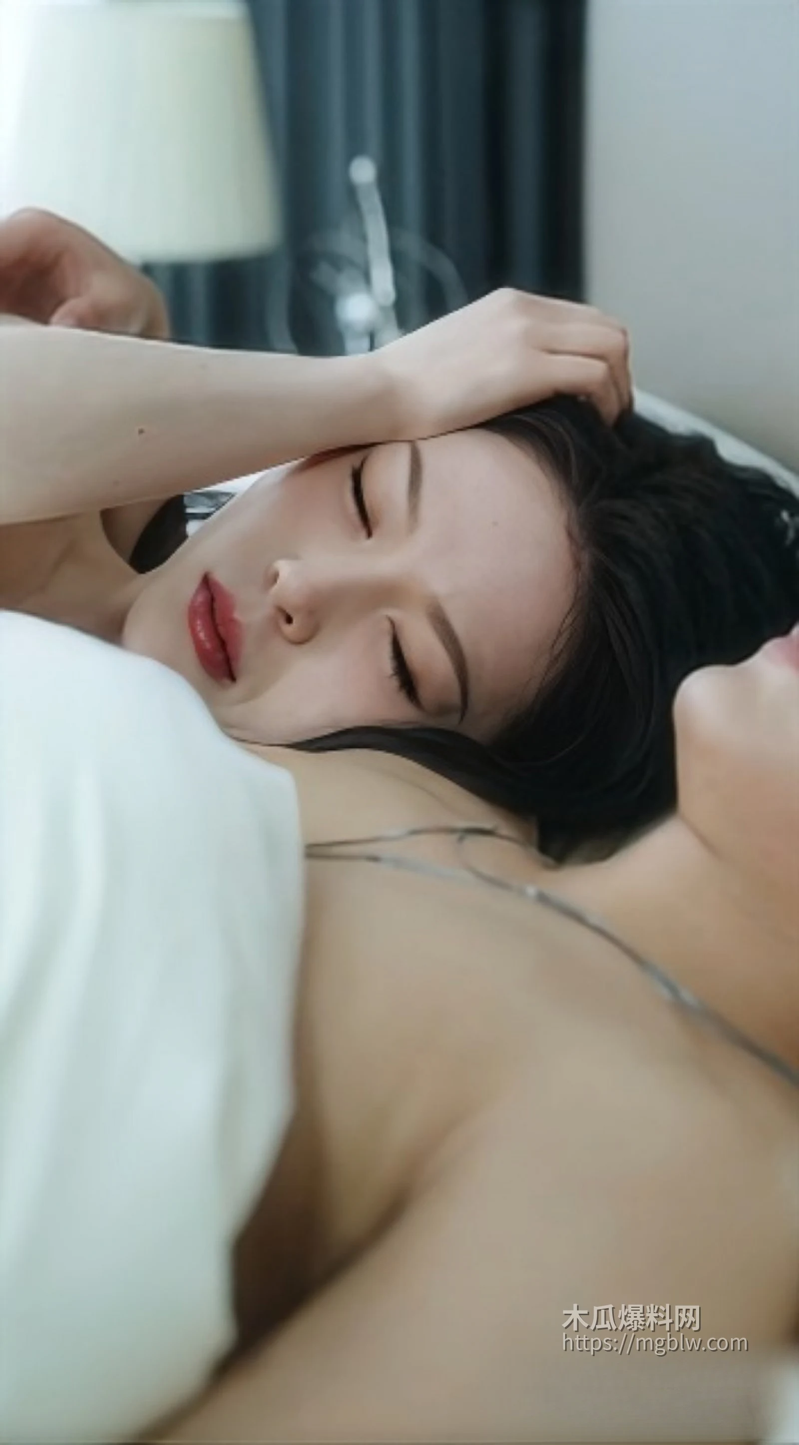 热播短剧《妻子喜欢练瑜伽》全集05