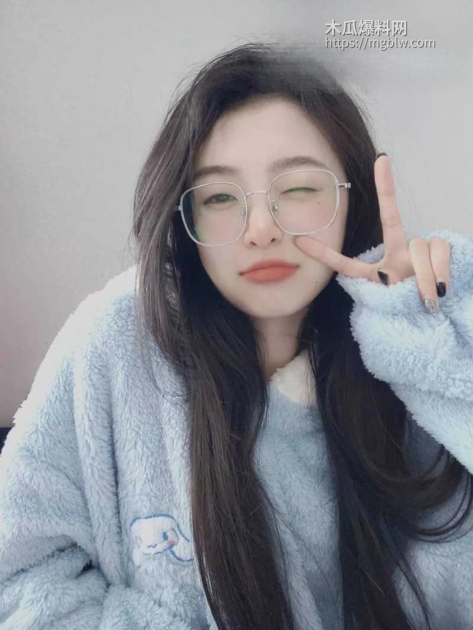 反差婊WL妍黑丝母狗1