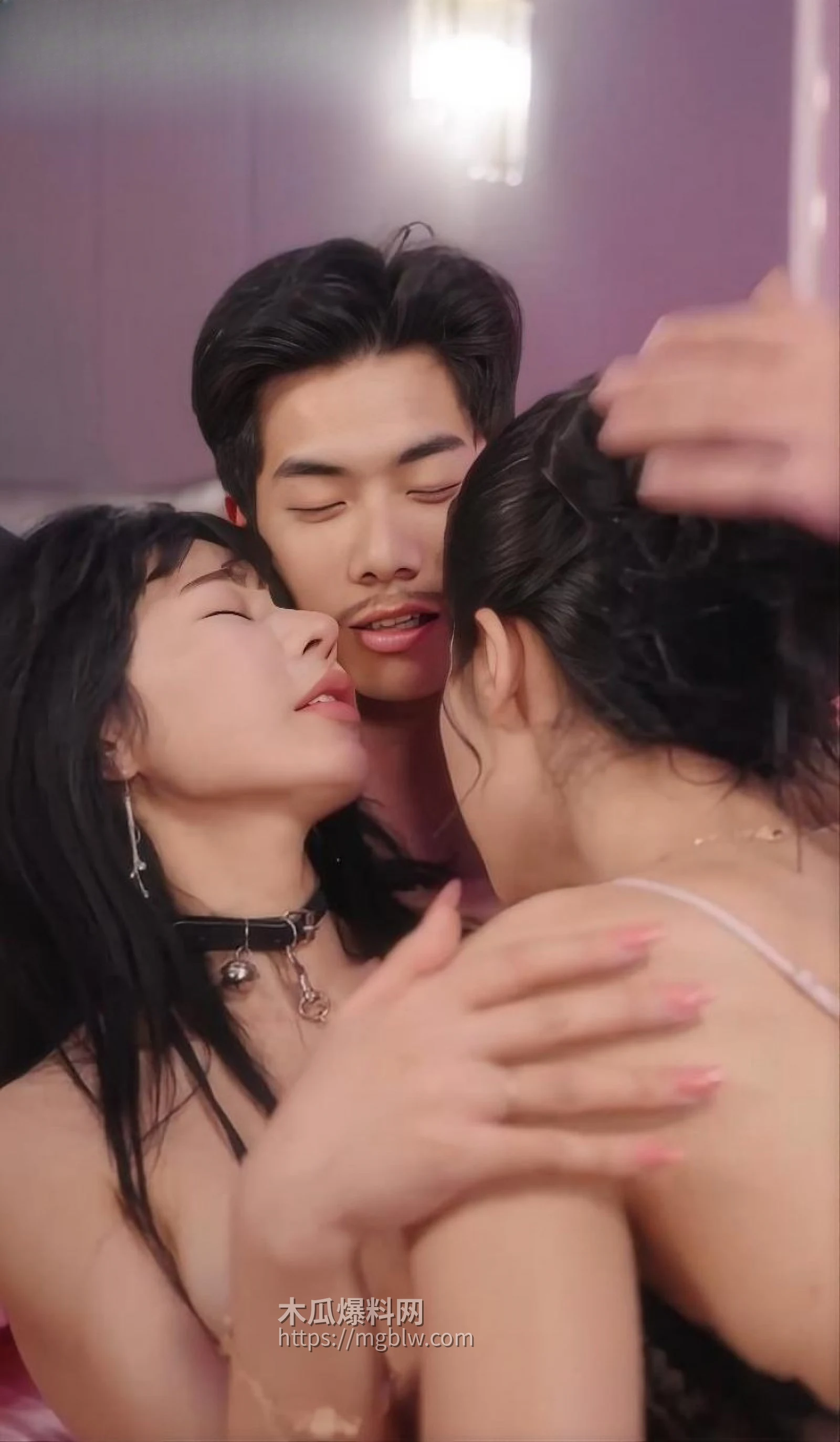 擦边短剧《儿媳的隐藏一面》全集07