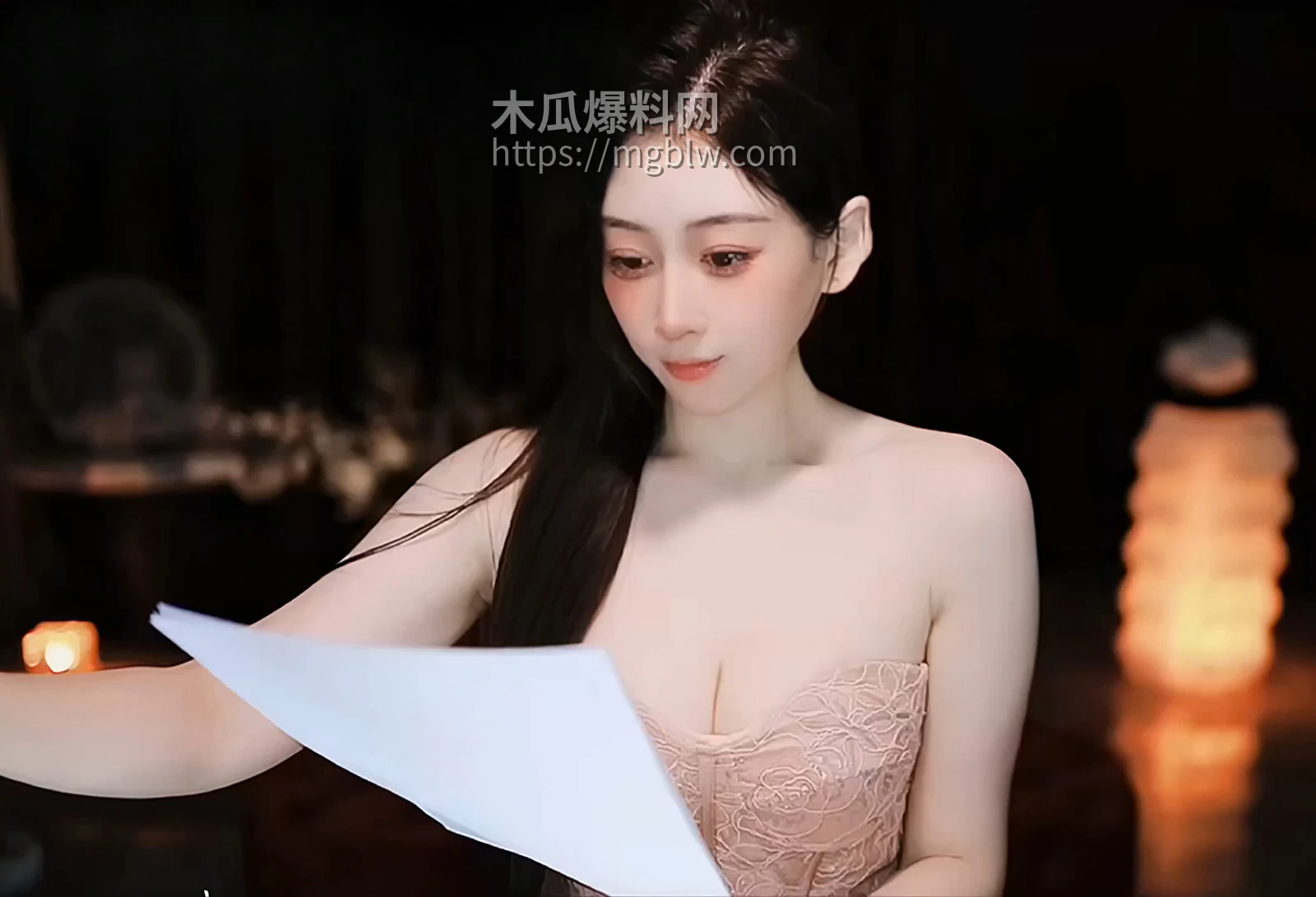 斗鱼大奶御姐黎一剧情定制直播流出 5 拷贝