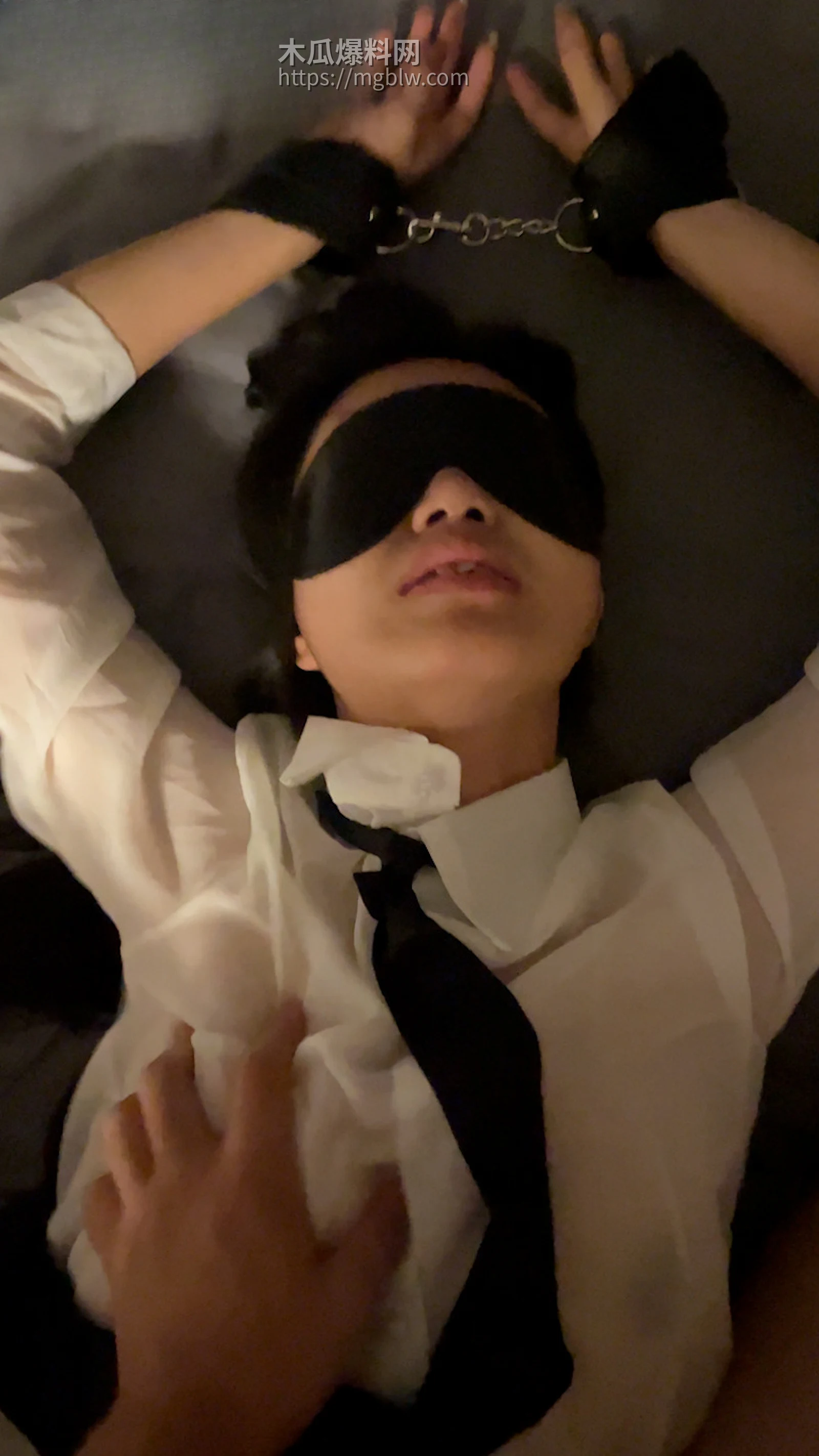 广西精神小妹 胡少云 露脸性爱自拍 9