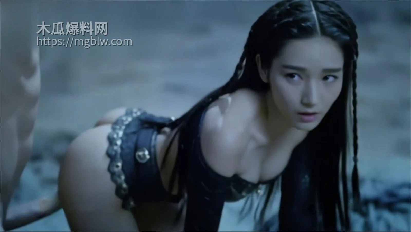 知名女星杨幂携手迪丽热巴上演性爱狂潮  6