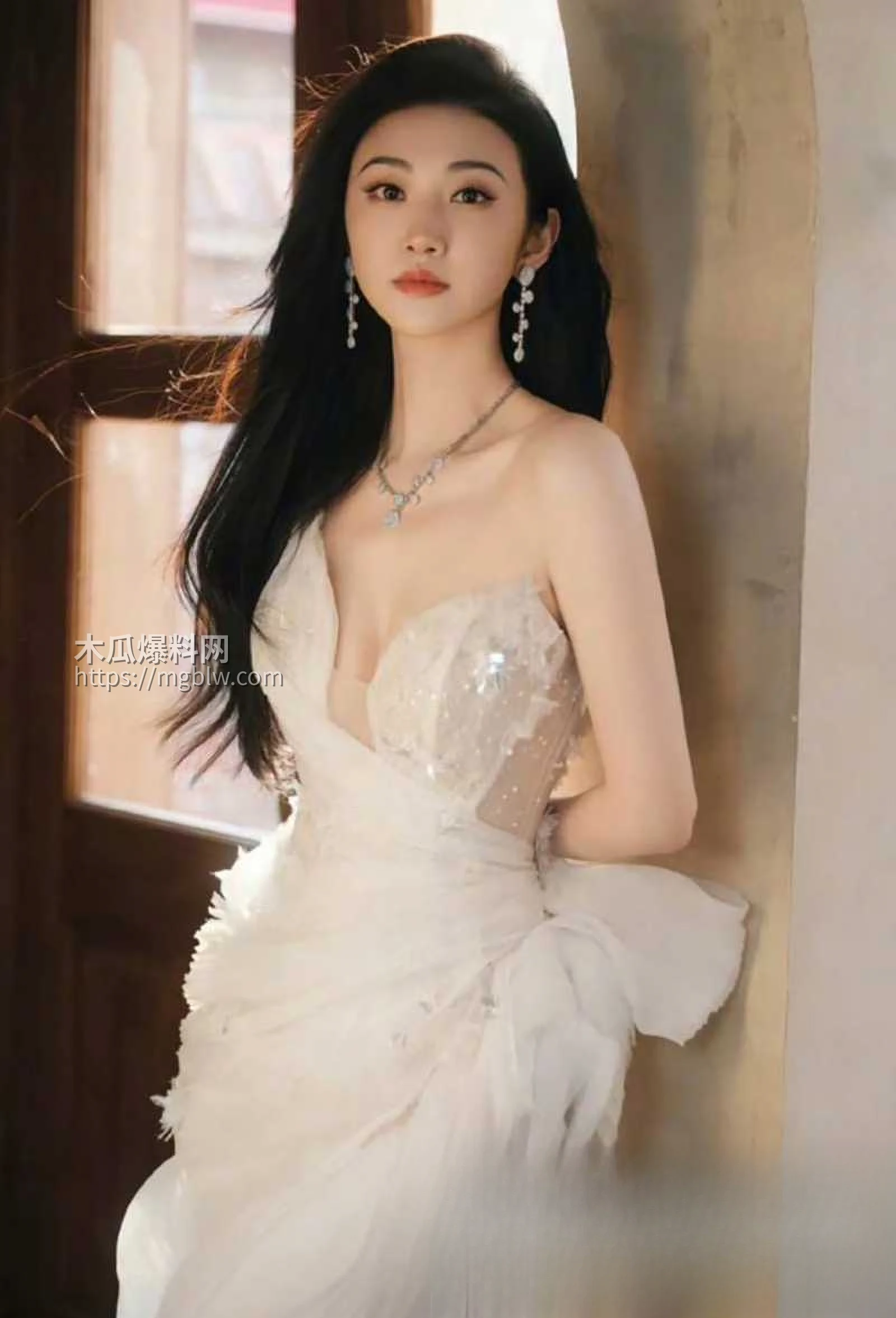 娱乐圈知名演员景甜被狗仔爆料代孕风波6拷贝