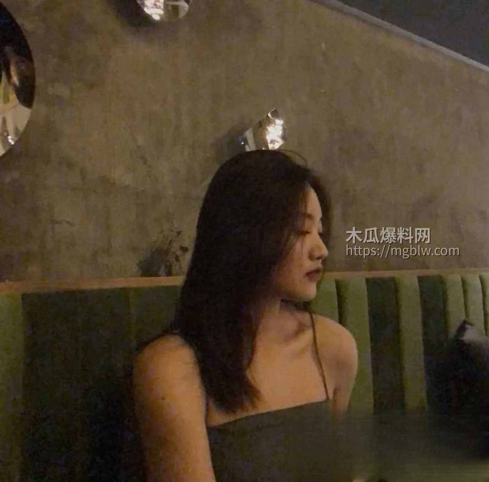 张茜茜顶美御姐塌房