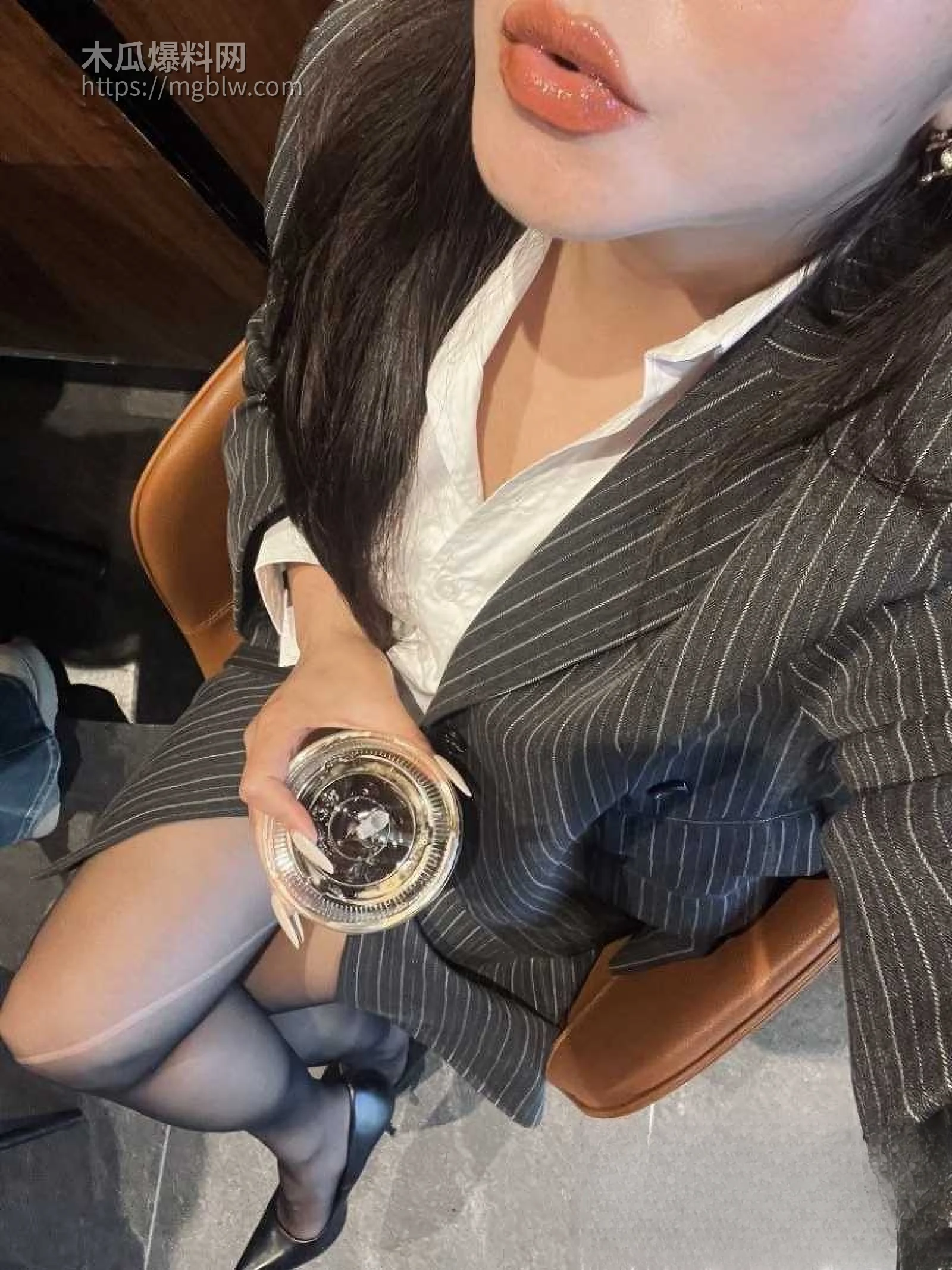 张茜茜顶美御姐塌房 4