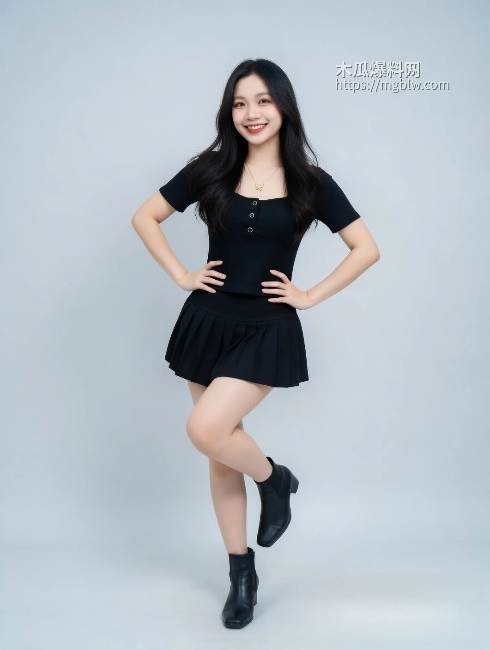 武汉大学大一美女钟淑玥 1